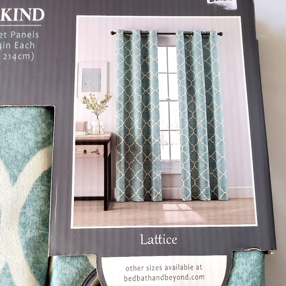 NWOT Kate Aurora Lattice Clover Ultra Luxurious Window Curtains - 40 in. … - Picture 2 of 7